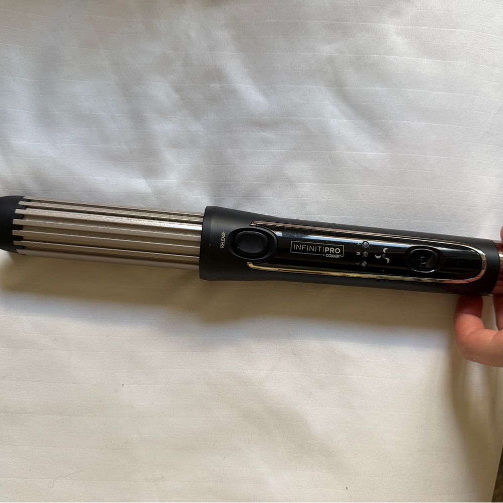 Conair infinitiPro cool air styler (straightener)